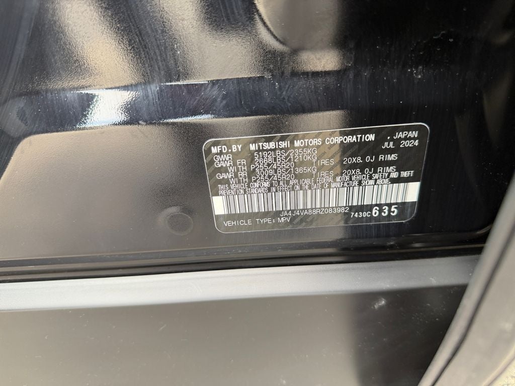 2024 Mitsubishi Outlander SE