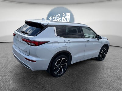 2022 Mitsubishi Outlander SEL
