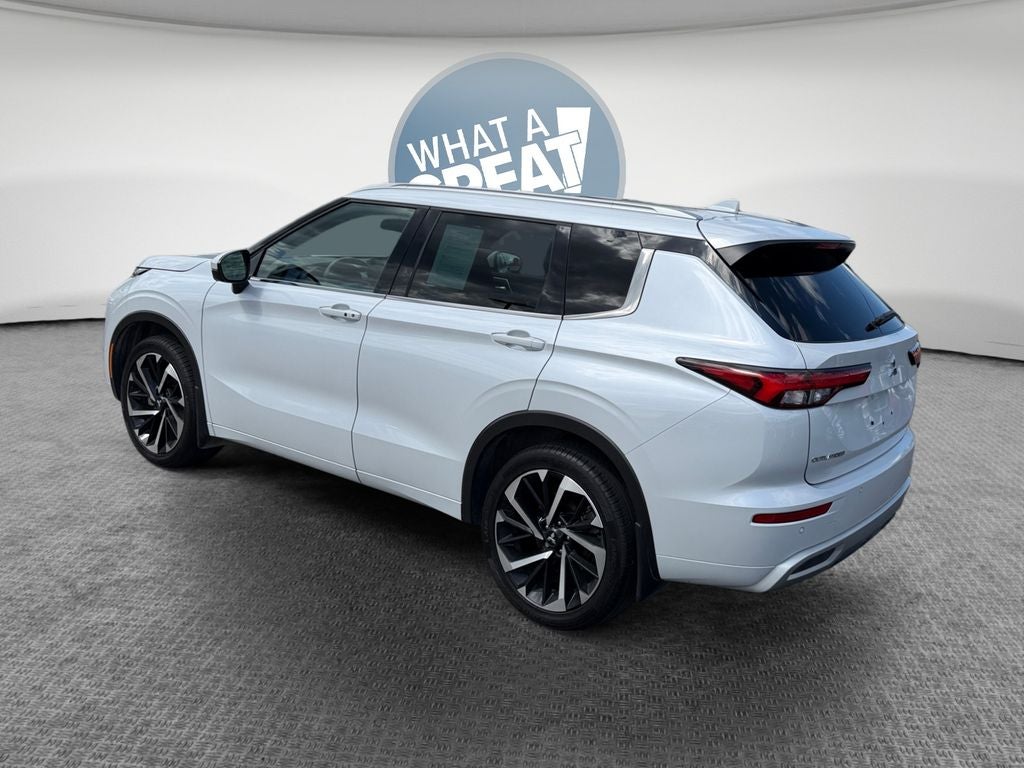 2022 Mitsubishi Outlander SEL