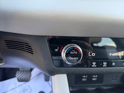 2025 Mitsubishi Outlander SE TECHNOLOGY PACKAGE