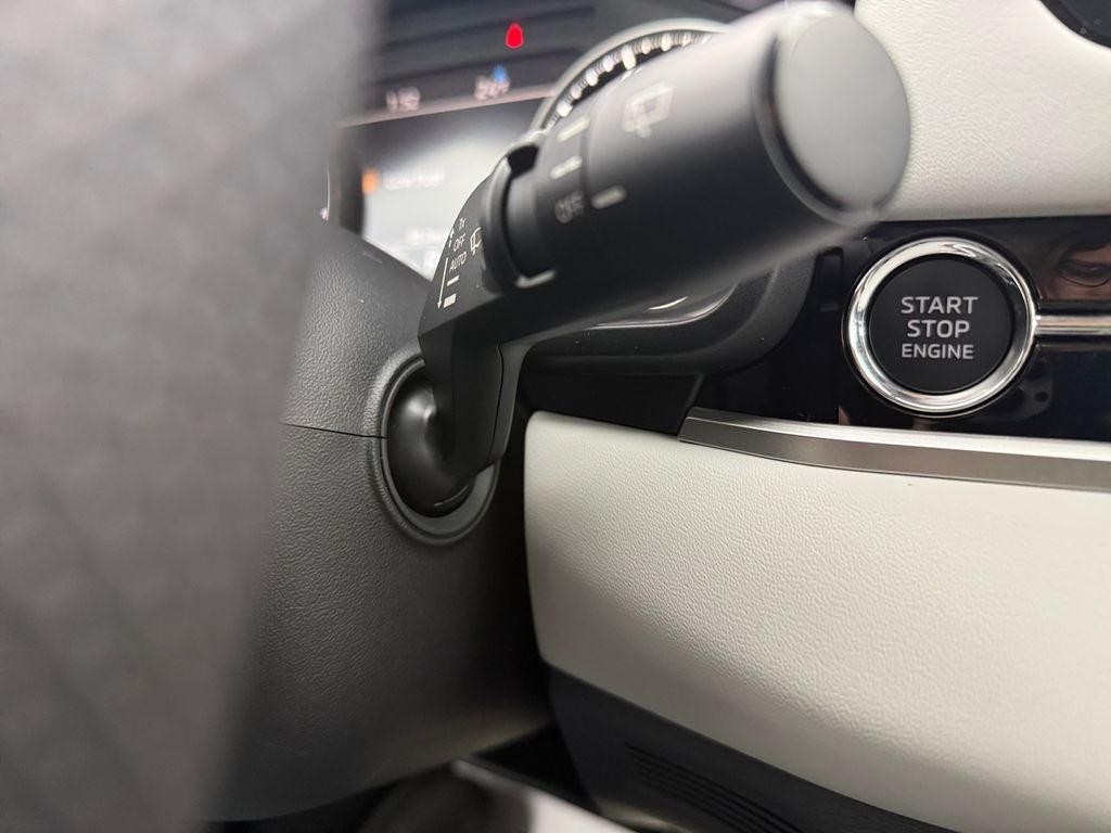 2026 Mitsubishi Outlander Base