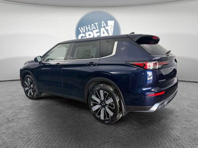 2026 Mitsubishi Outlander Base