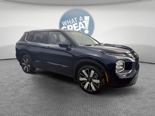 2026 Mitsubishi Outlander Base