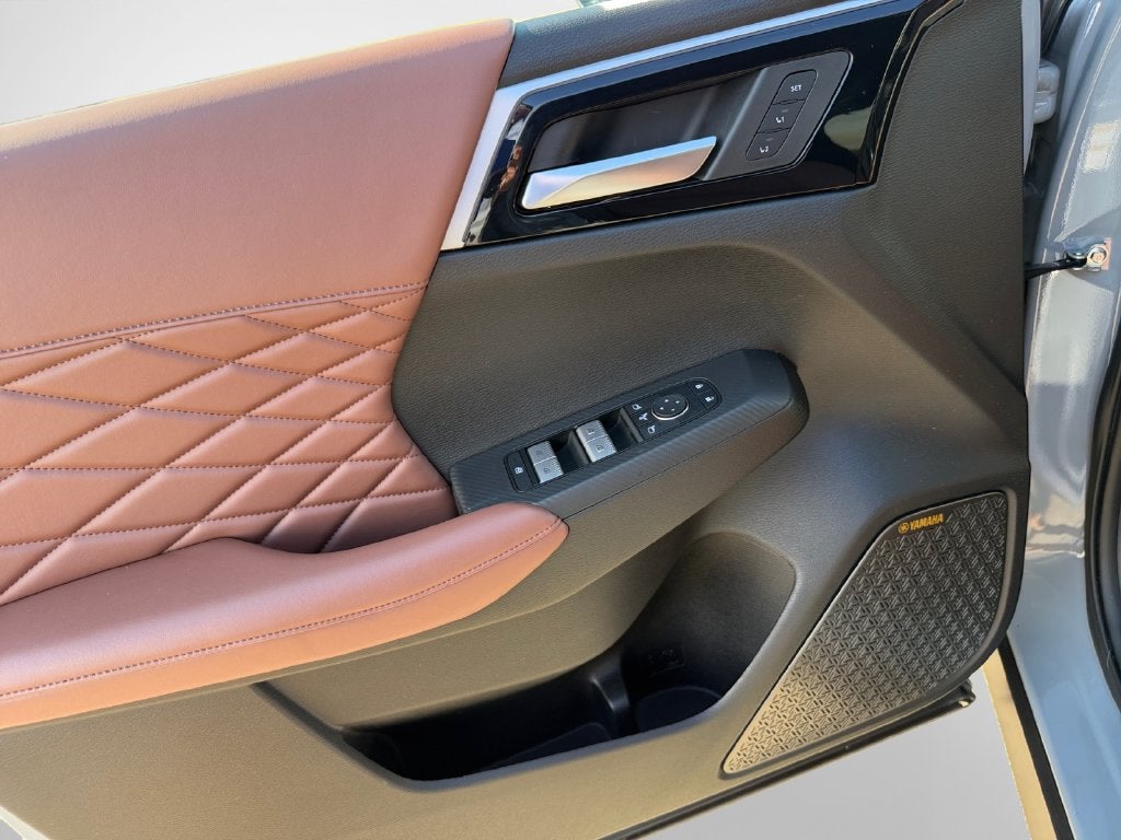 2025 Mitsubishi Outlander SEL