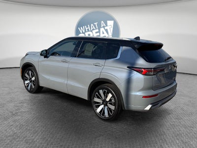 2025 Mitsubishi Outlander SEL