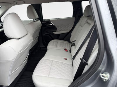 2024 Mitsubishi Outlander SEL