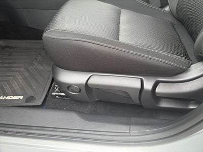 2025 Mitsubishi Outlander PHEV ES