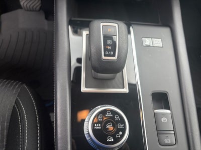2025 Mitsubishi Outlander PHEV ES