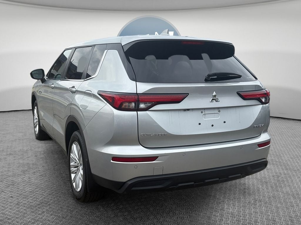 2025 Mitsubishi Outlander PHEV ES