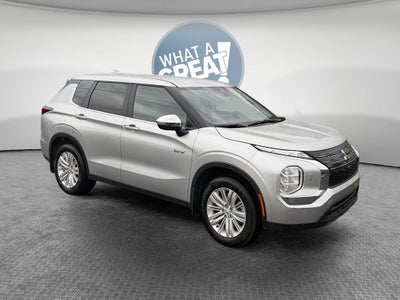 2025 Mitsubishi Outlander PHEV ES