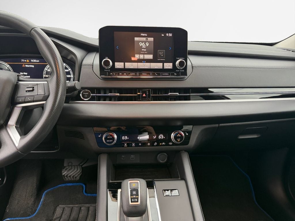 2025 Mitsubishi Outlander PHEV ES