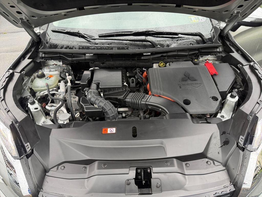 2025 Mitsubishi Outlander PHEV ES