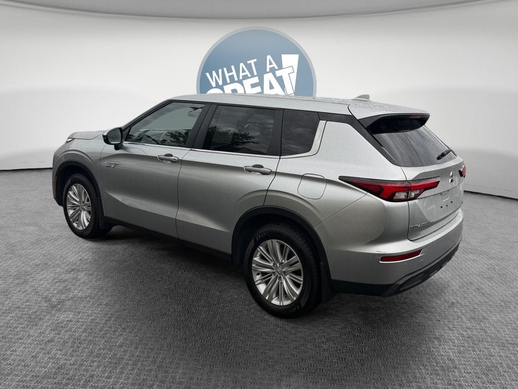 2025 Mitsubishi Outlander PHEV ES
