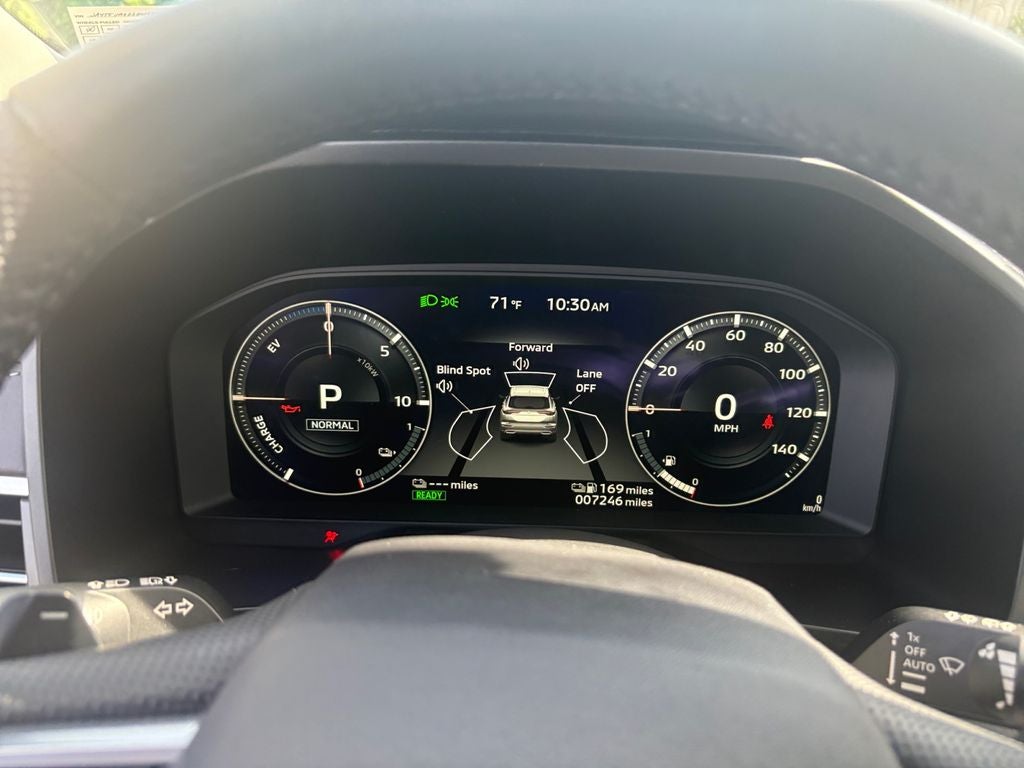 2025 Mitsubishi Outlander PHEV SE