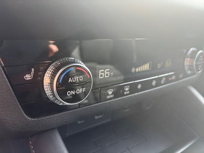 2025 Mitsubishi Outlander PHEV SE