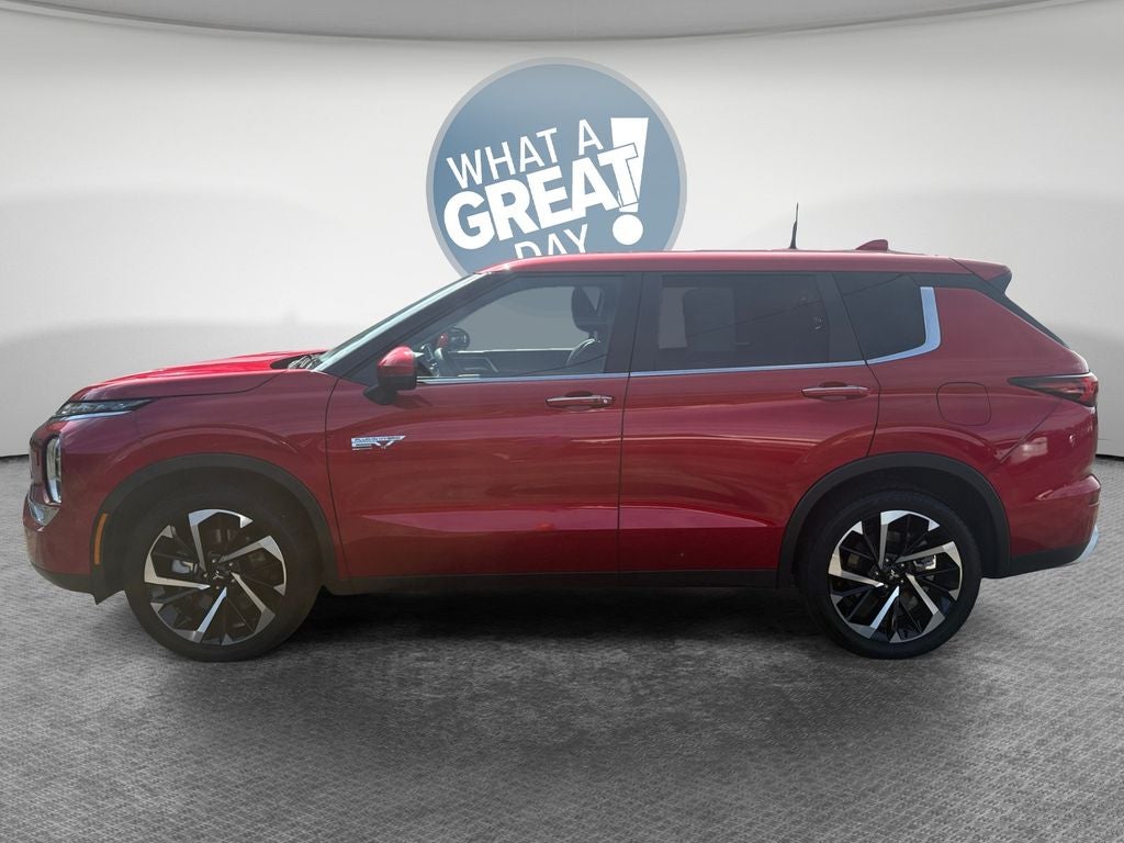 2025 Mitsubishi Outlander PHEV SE
