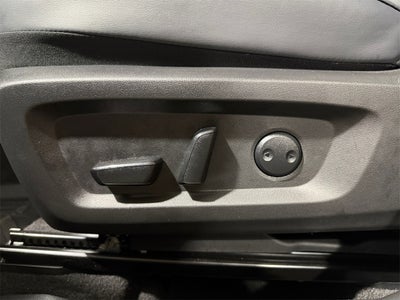 2025 Mitsubishi Outlander PHEV SE