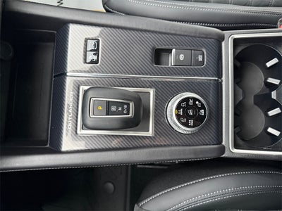 2025 Mitsubishi Outlander PHEV SE