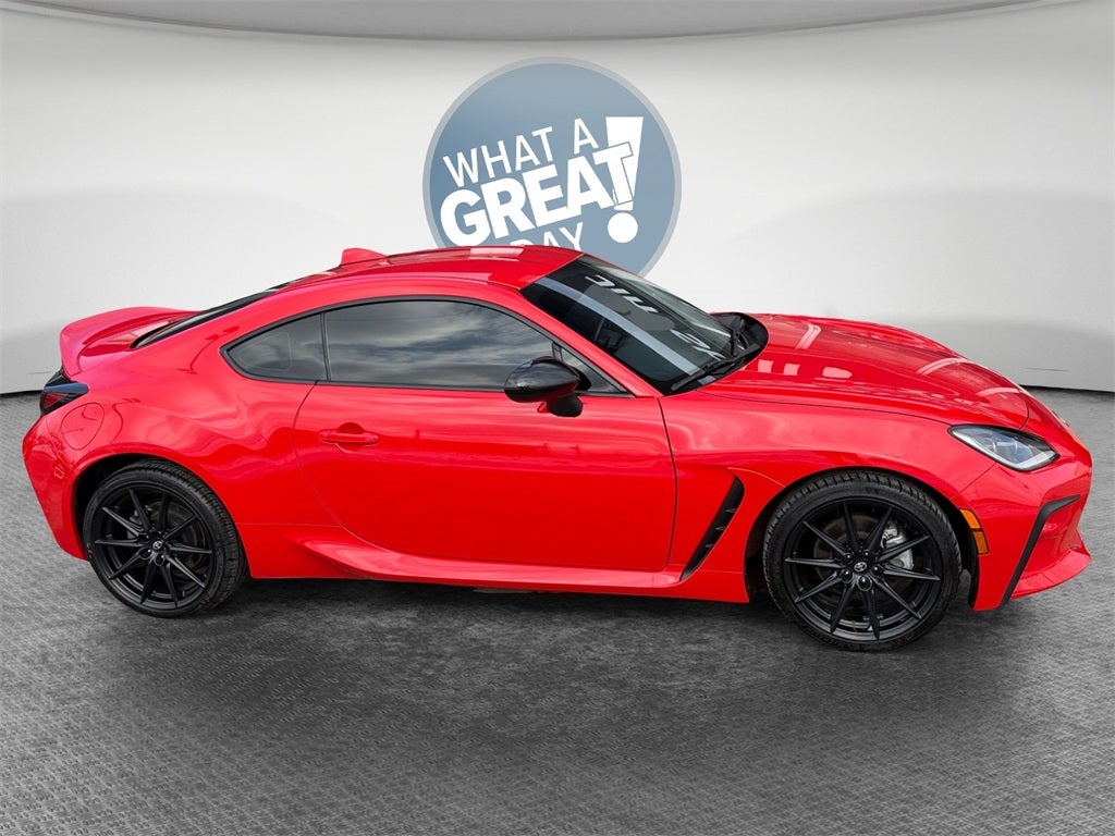 2024 Toyota GR86 Premium