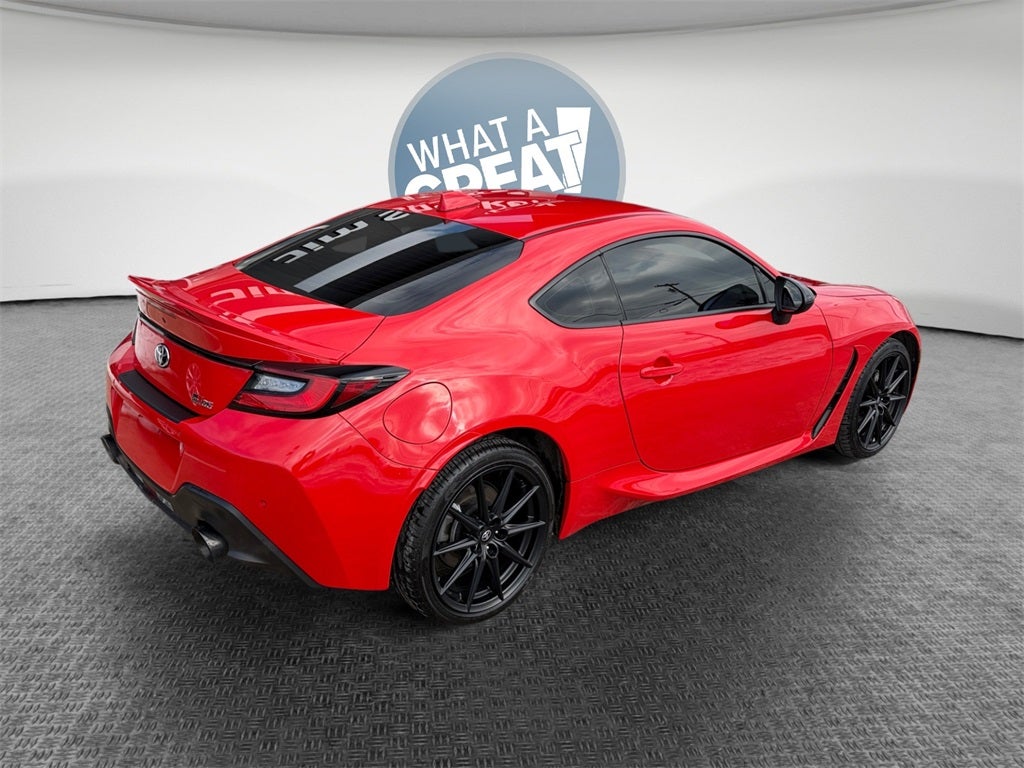 2024 Toyota GR86 Premium